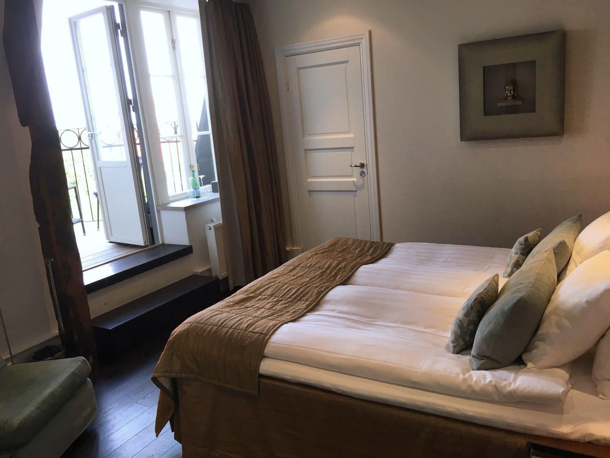 Kalk Hotel VBY Kültér fotó