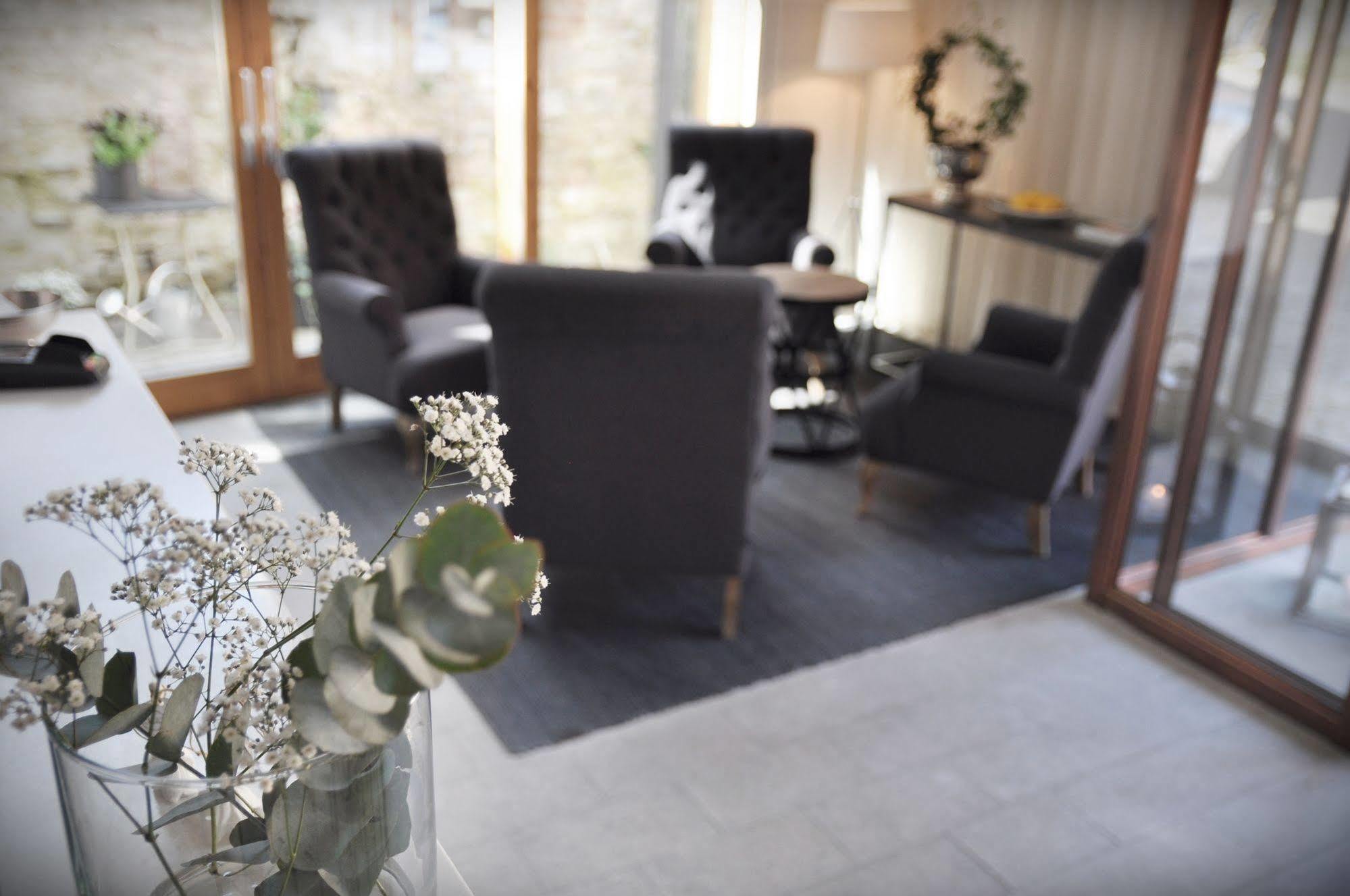 Kalk Hotel VBY Kültér fotó